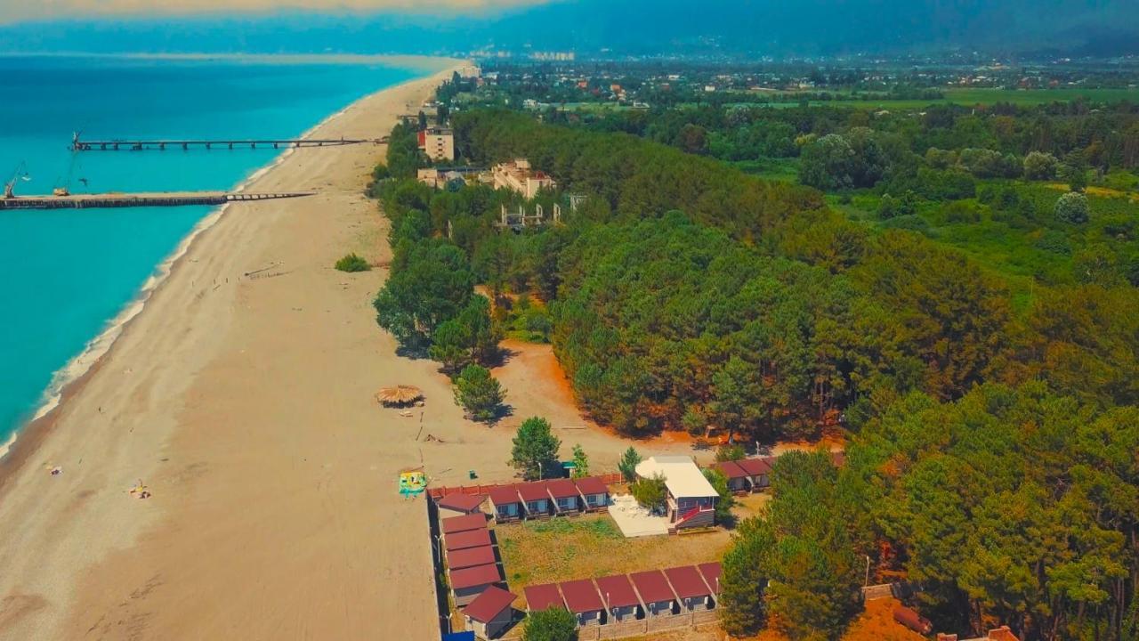 Mini-Hotel Forest Club Pitsunda Dış mekan fotoğraf